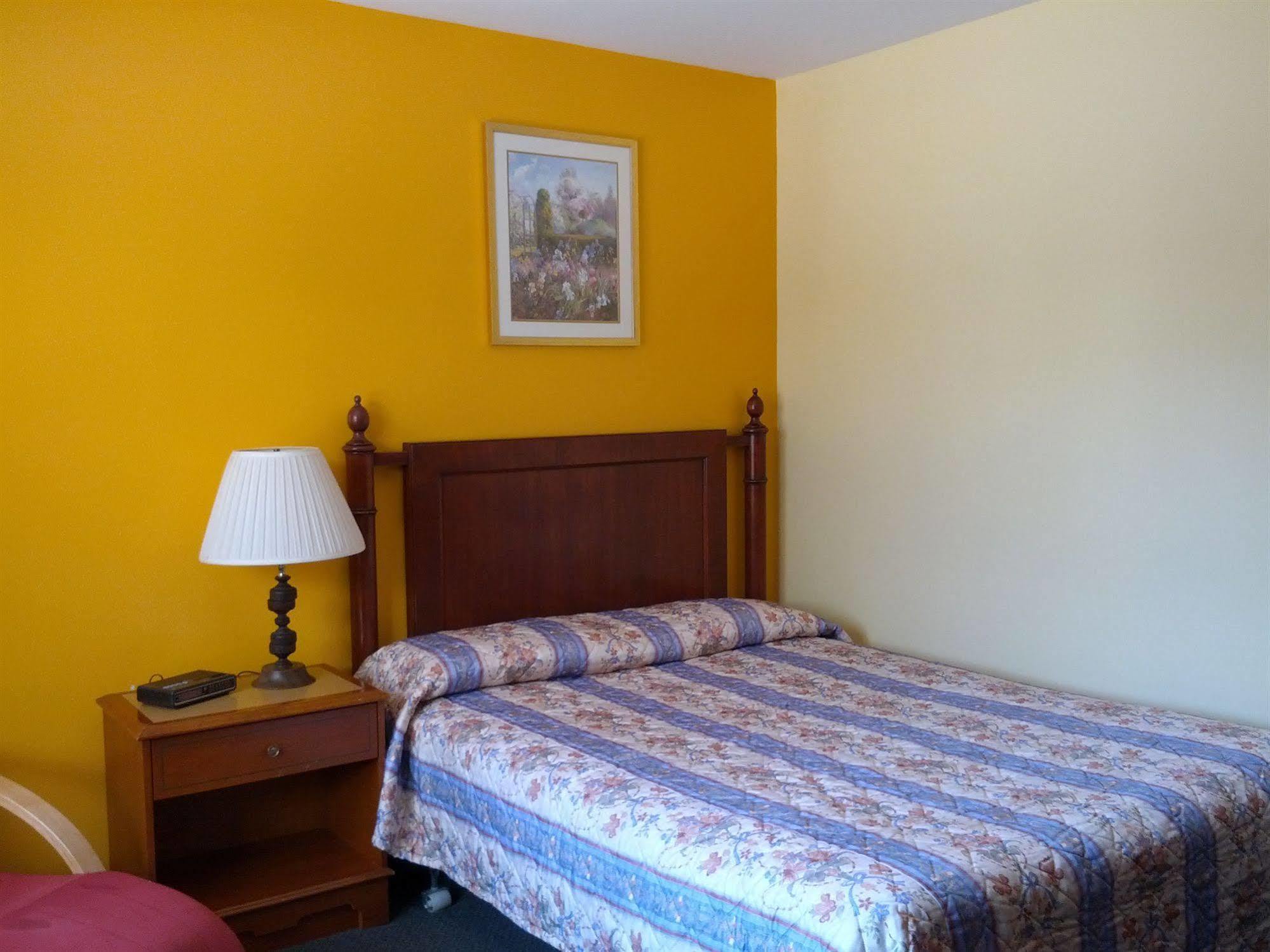All Seasons Motel Порт-Элджин Экстерьер фото